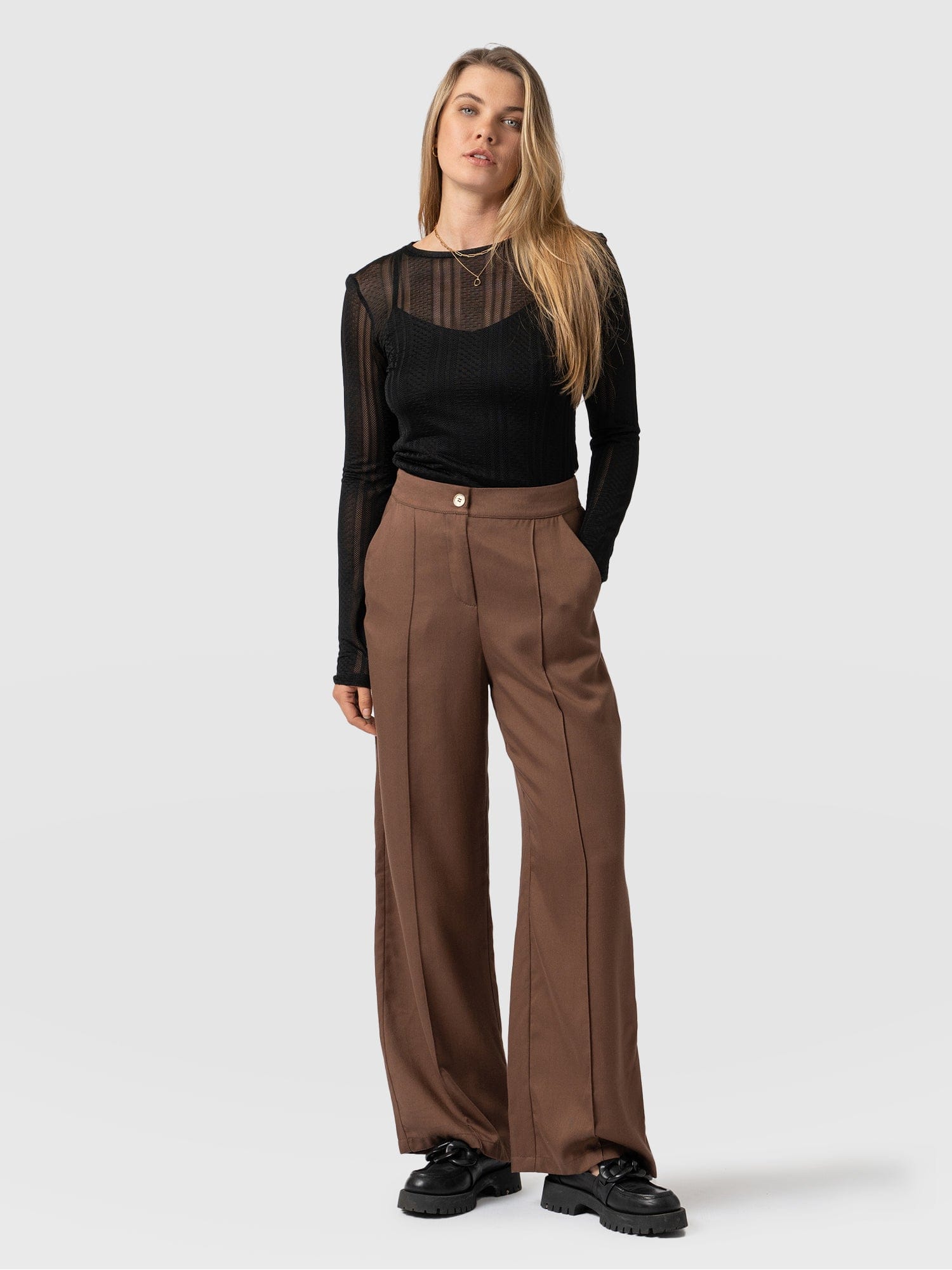 Spencer Pant Brown - Women's Pants | Saint + Sofia® USA